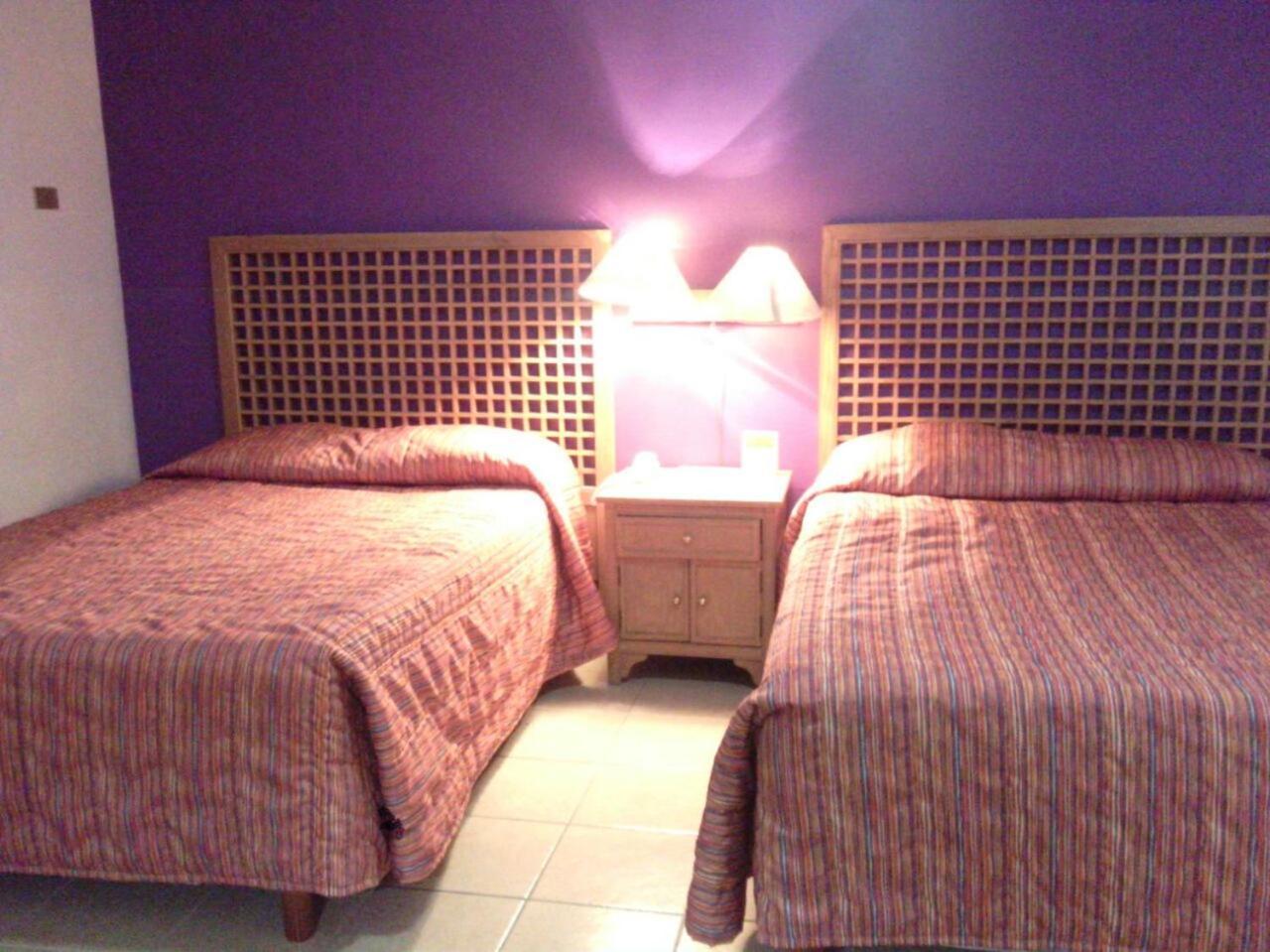 Hotel El Dorado Sabinas エクステリア 写真