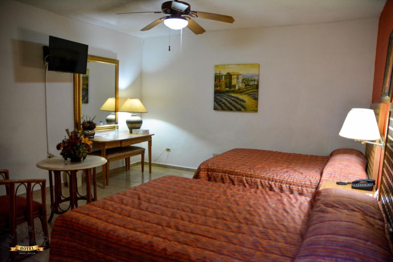 Hotel El Dorado Sabinas エクステリア 写真